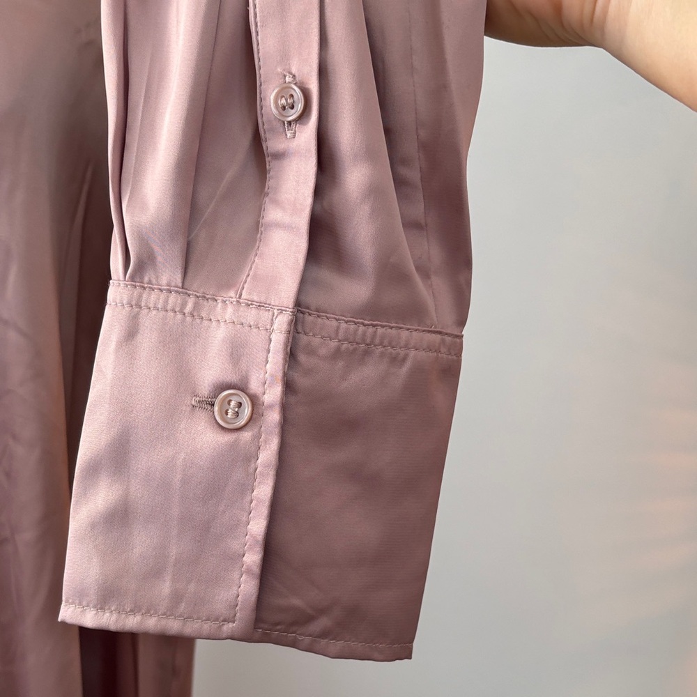 H&M NWT Silky Mauve Button-Up Blouse L - Picture 3 of 8